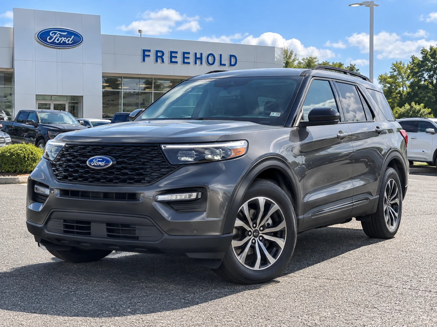 Gray Ford Explorer at Freehold Ford